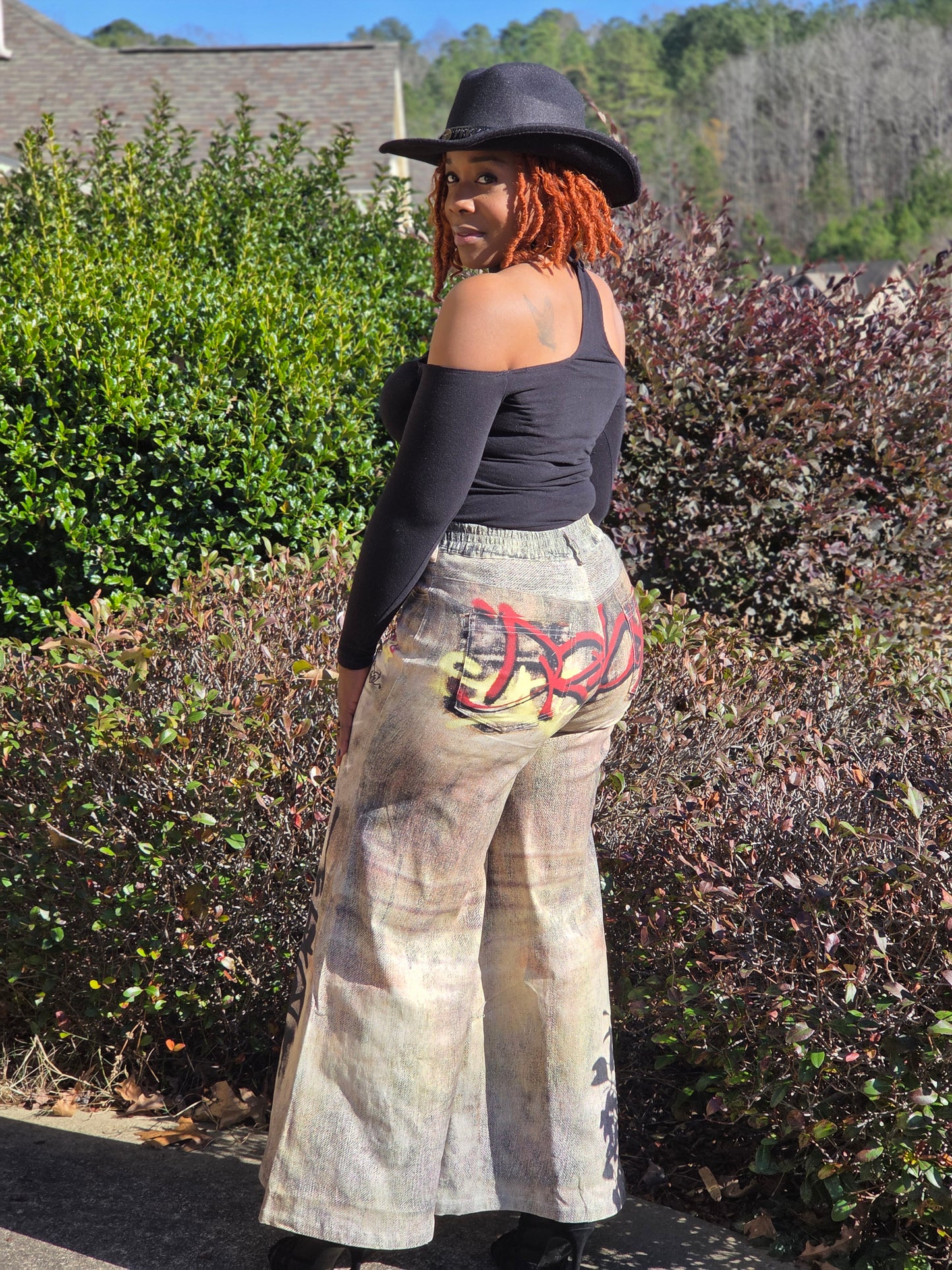 Street Poet Graffiti Wide-Leg Jeans