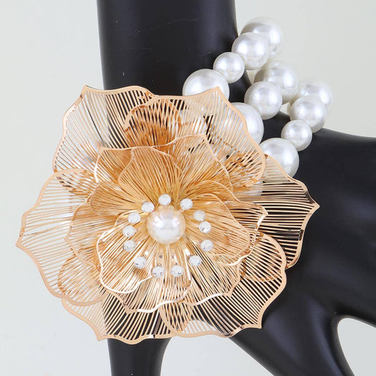 Blossoming Flower Pearl Bracelet
