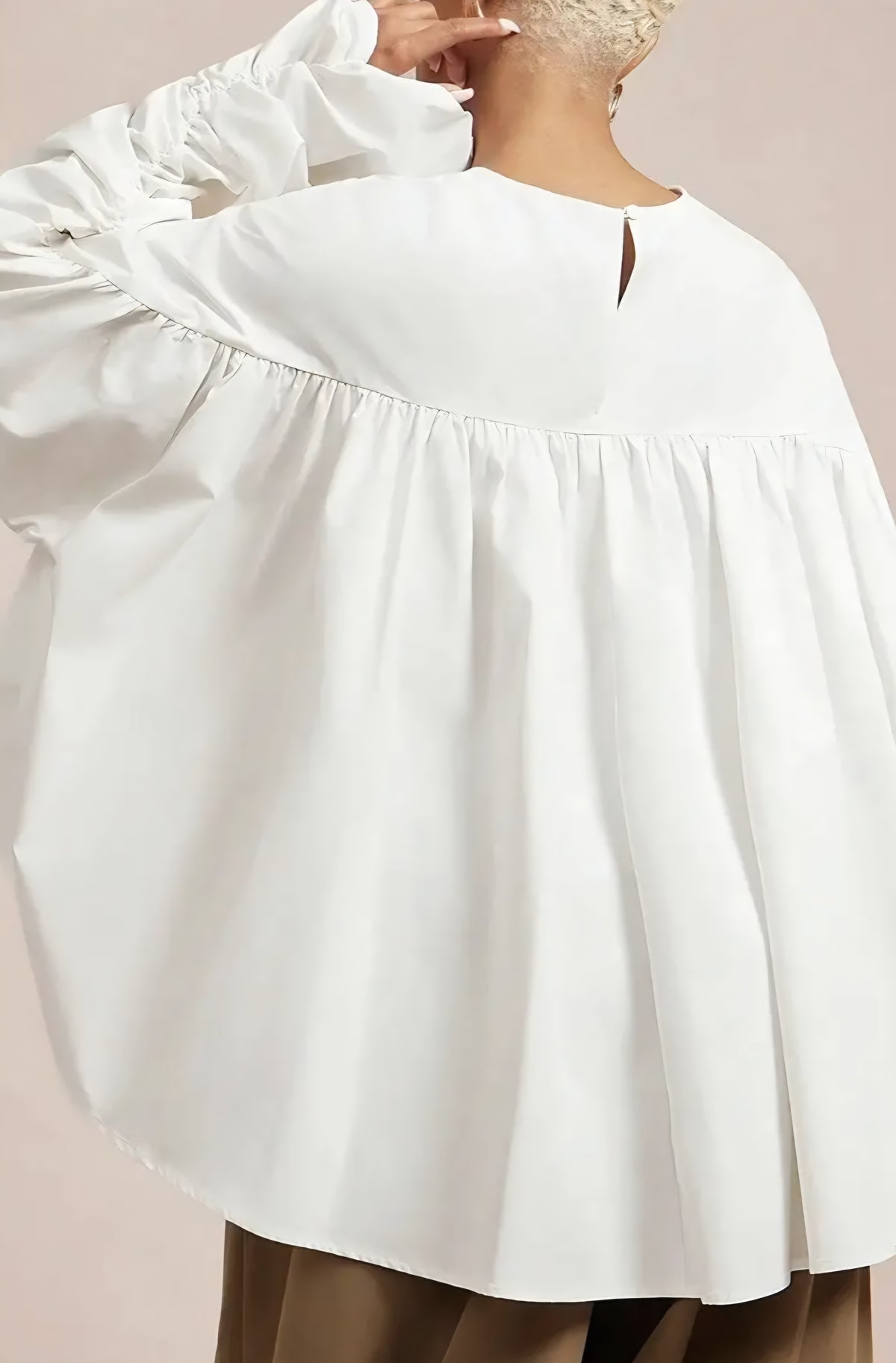 The Dramatic High-Low Ruffle Crop